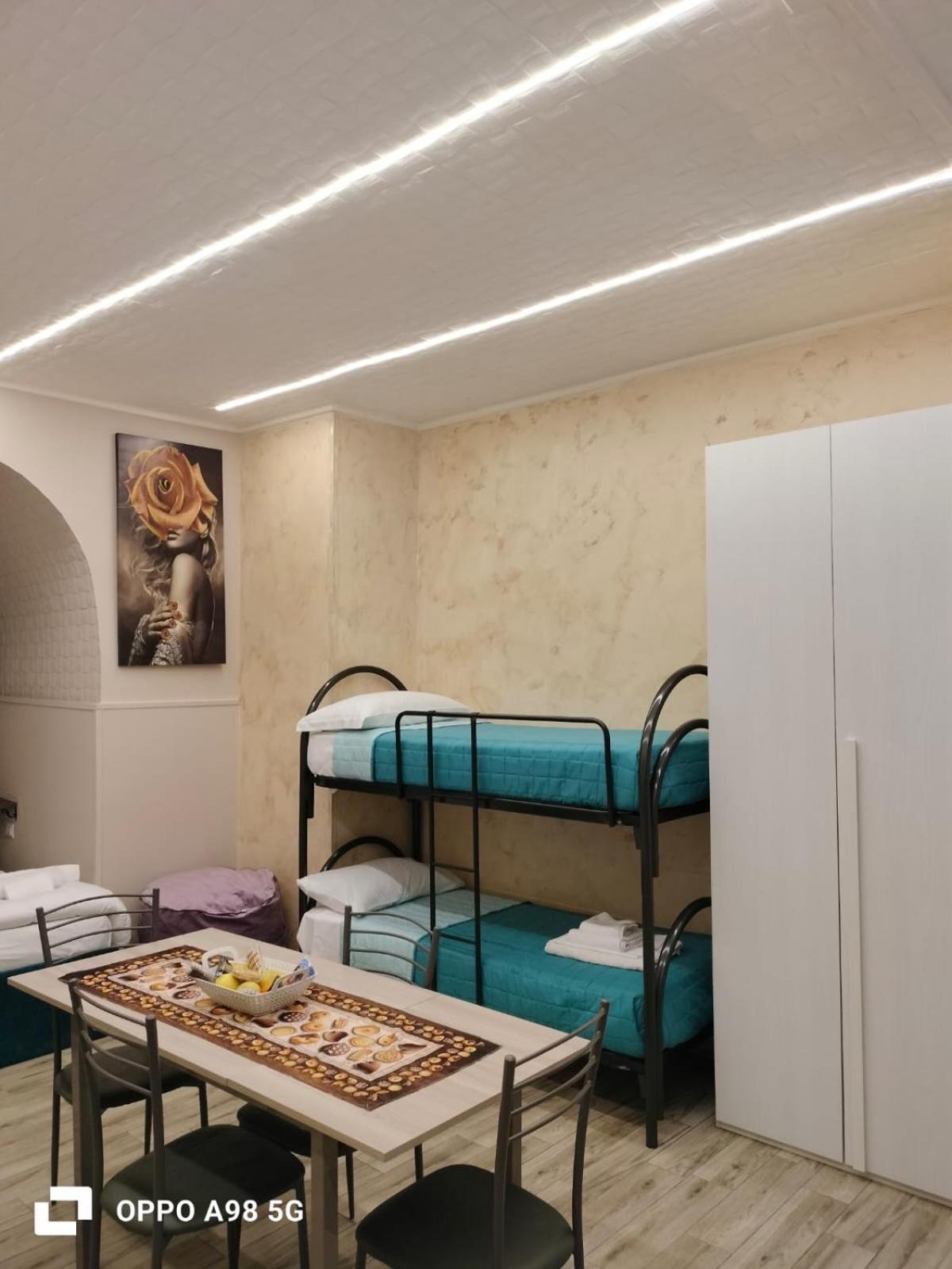 La Torre Del Duomo Apartment คาตาเนีย ภายนอก รูปภาพ
