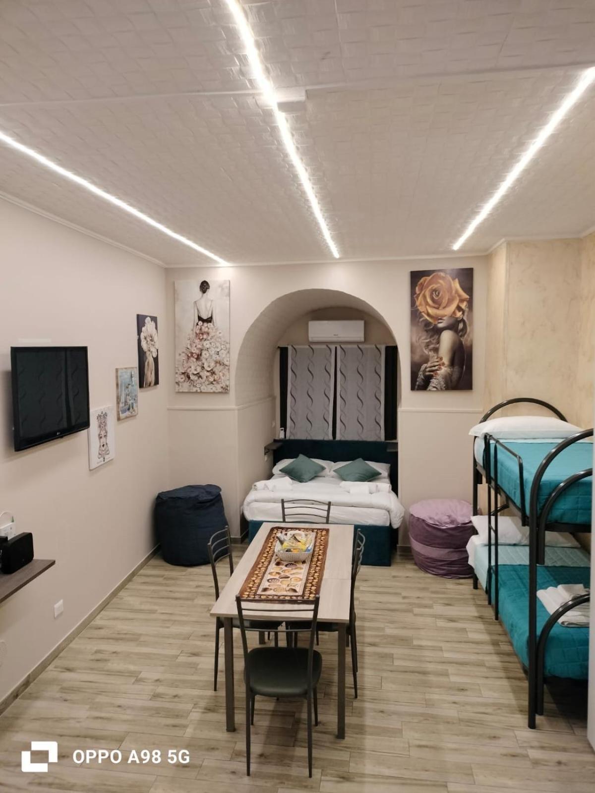 La Torre Del Duomo Apartment คาตาเนีย ภายนอก รูปภาพ
